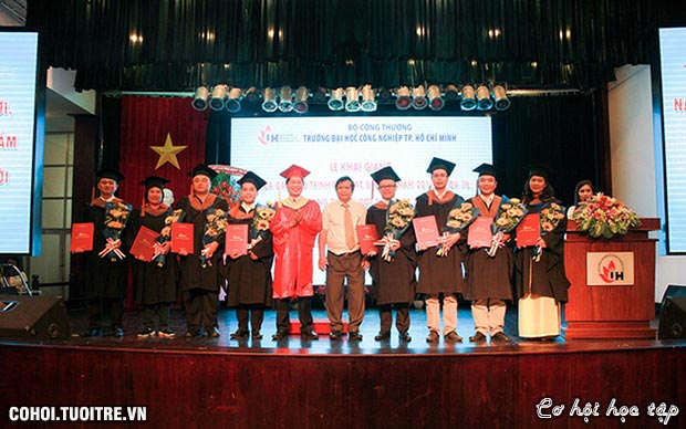 Trường Đại học CN TP.HCM tuyển sinh hơn 500 thạc sĩ