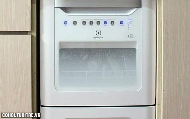 Máy rửa chén bát dĩa tự động Electrolux ESF6010BW - Ảnh 7