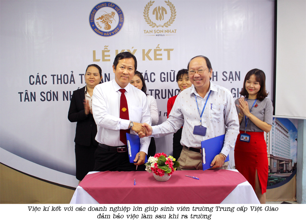 Việt Giao tổ chức nhập học ngành du lịch, khách sạn và bếp - Ảnh 3