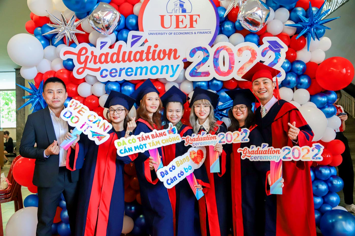 Thành tích tốt nghiệp khủng của sinh viên UEF - Ảnh 5