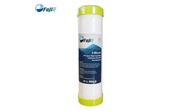 Thay lõi lọc nước RO FujiE PP số 1 - 5 micron