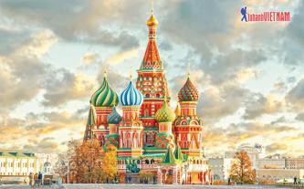 Tour Thu vàng nước Nga giảm đến 4 triệu đồng