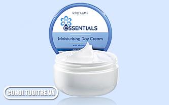 Essentials Moisturizing Day Cream (Kem dưỡng ẩm ban ngày)