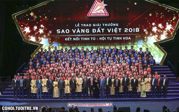 Du Lịch Việt - khi Sao Vàng tỏa sáng