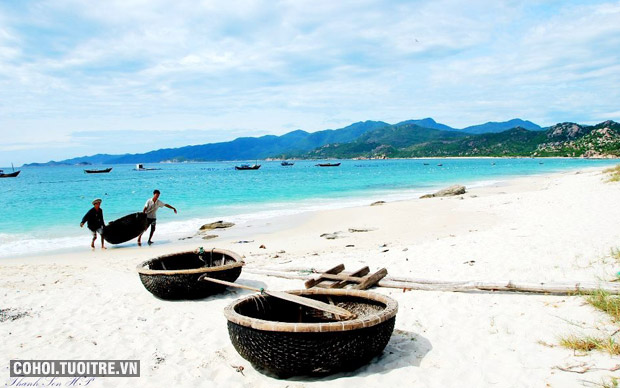 Du ngoạn Vịnh Cam Ranh - Khám phá đảo Tôm Hùm - khuyến mãi hè