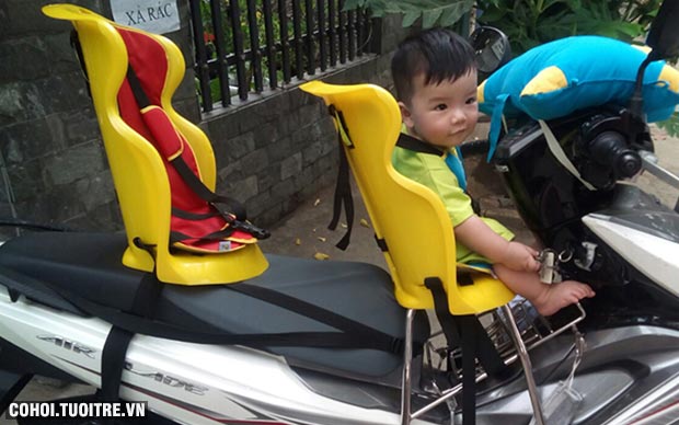 Ghế ngồi xe máy Beesmart X2 lắp phía sau cho bé